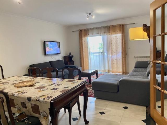 אלז'ש Apartamento Novo Muito Confortavel Com Vista Rio מראה חיצוני תמונה