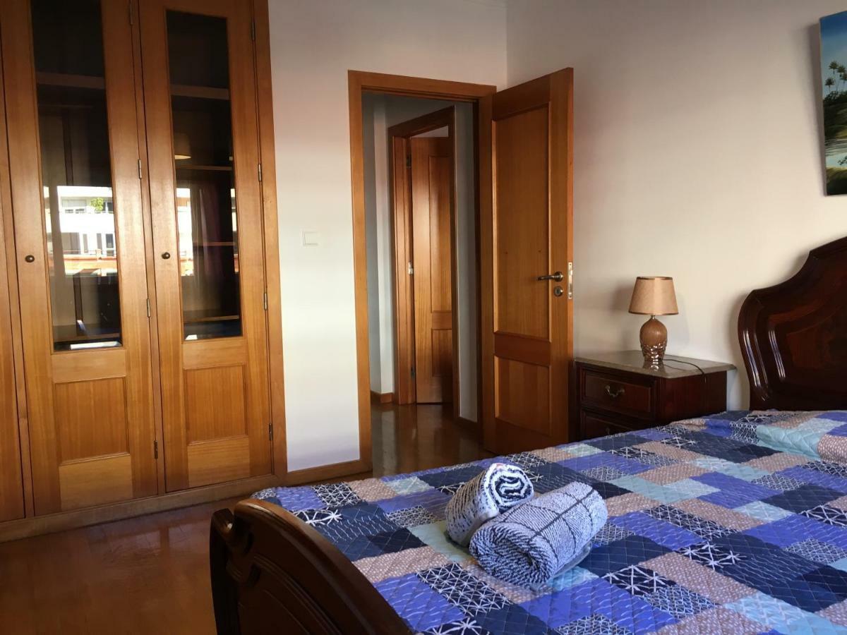 אלז'ש Apartamento Novo Muito Confortavel Com Vista Rio מראה חיצוני תמונה